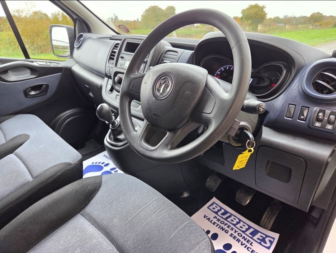 Used Vauxhall Vivaro 2018 for sale - 77465015: Photo 11