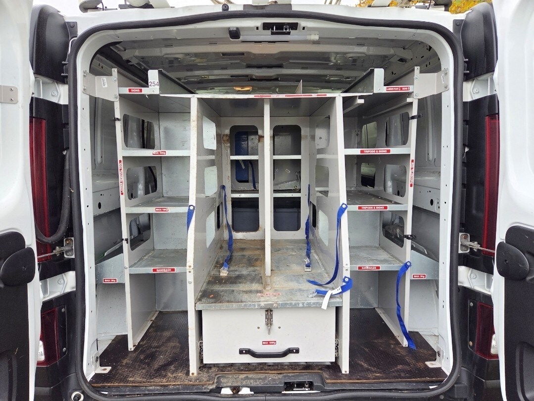 Used Vauxhall Vivaro 2018 for sale - 77465015: Photo 13