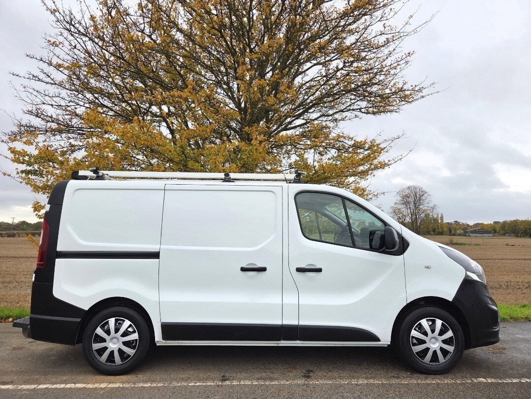 Used Vauxhall Vivaro 2018 for sale - 77465015: Photo 7