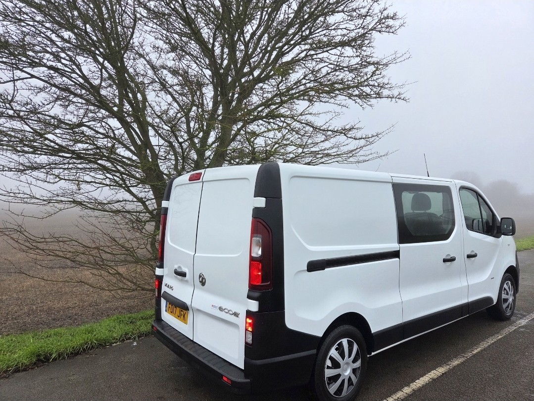 Used Vauxhall Vivaro 2017 for sale - 77011789: Photo 6