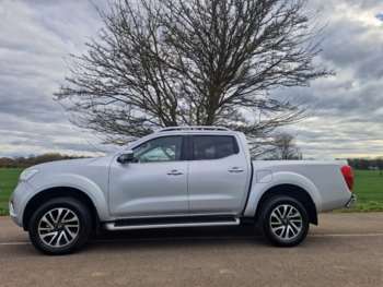 Used Nissan Navara 2018 for sale - 74097793: Photo