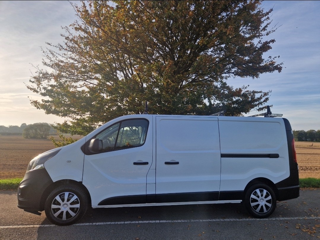 Used Vauxhall Vivaro 2019 for sale - 76330314: Photo 3