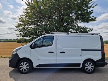Used Vauxhall Vivaro 2016 for sale - 75425062: Photo