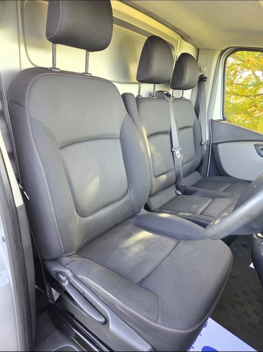 Used Renault Trafic 2017 for sale - 76330304: Photo 13