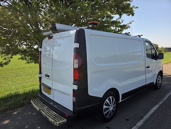 Used Vauxhall Vivaro 2018 for sale - 78465774: Photo