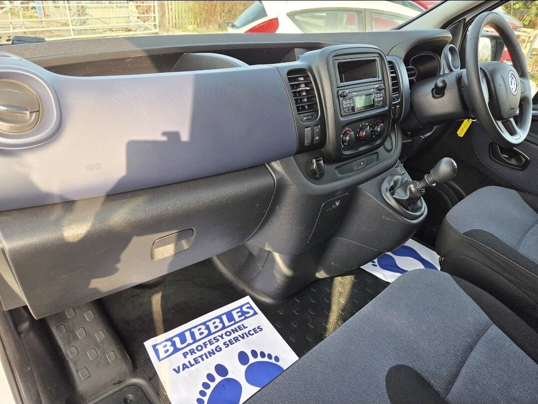 Used Vauxhall Vivaro 2018 for sale - 77766384: Photo 9