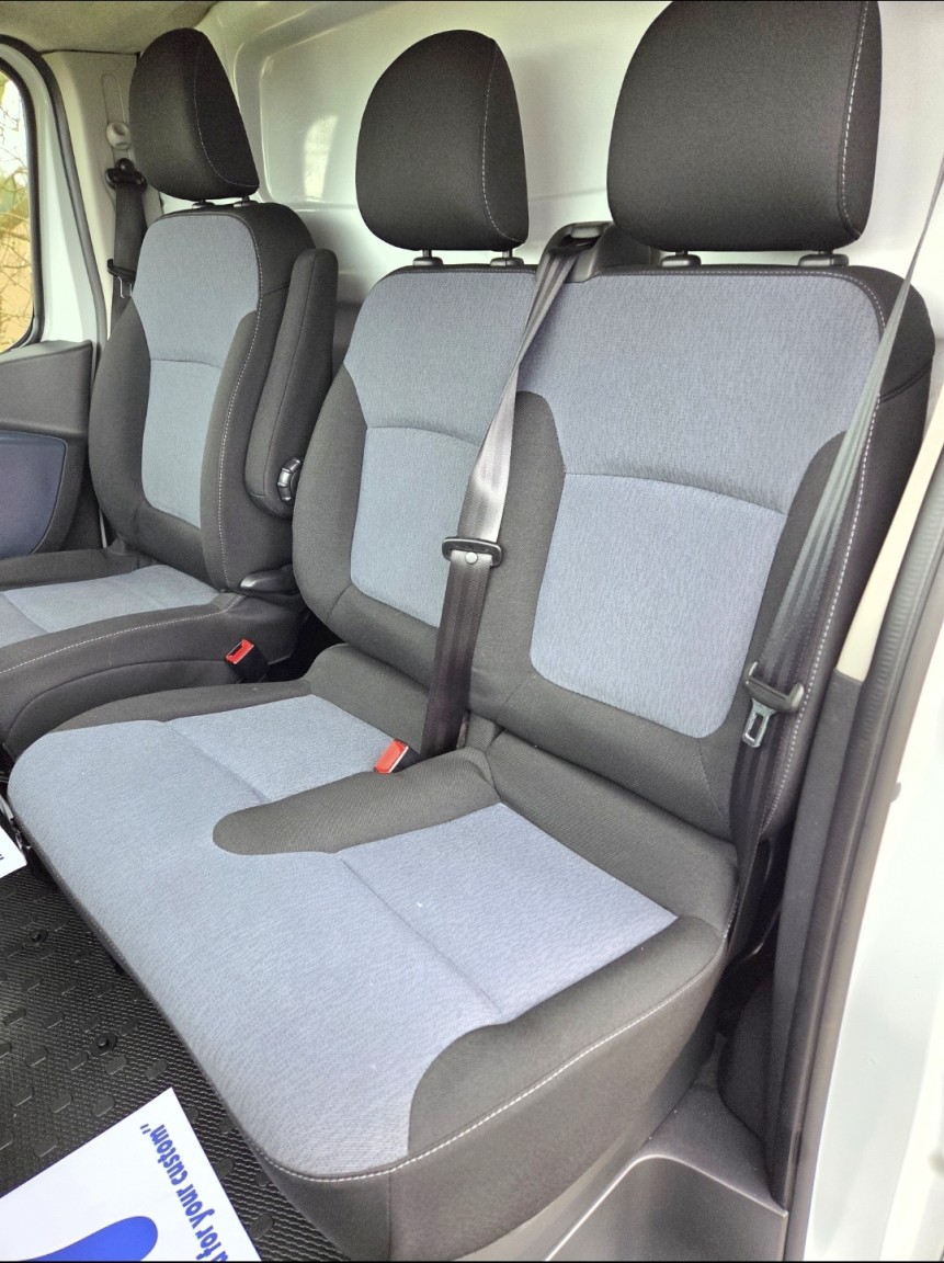 Used Vauxhall Vivaro 2018 for sale - 78062215: Photo 12