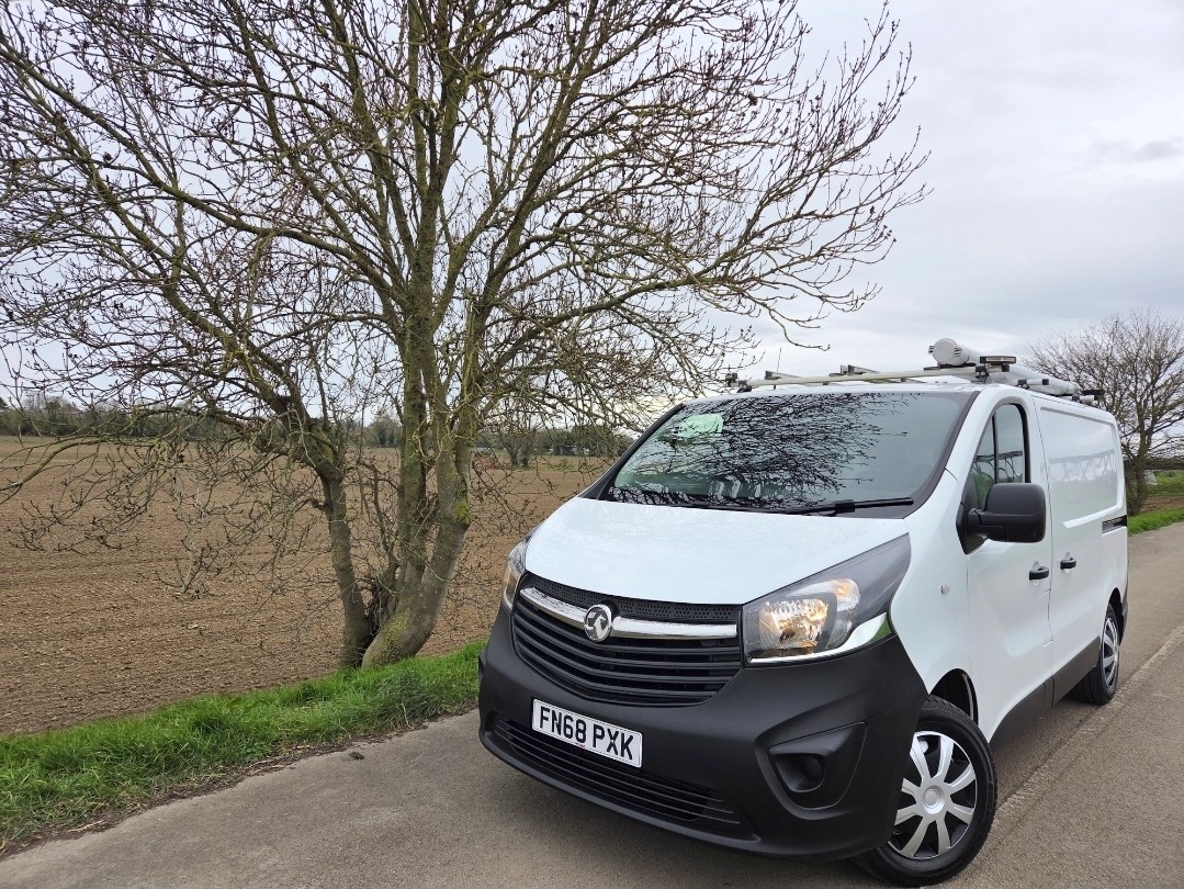 Used Vauxhall Vivaro 2018 for sale - 78062215: Photo 3