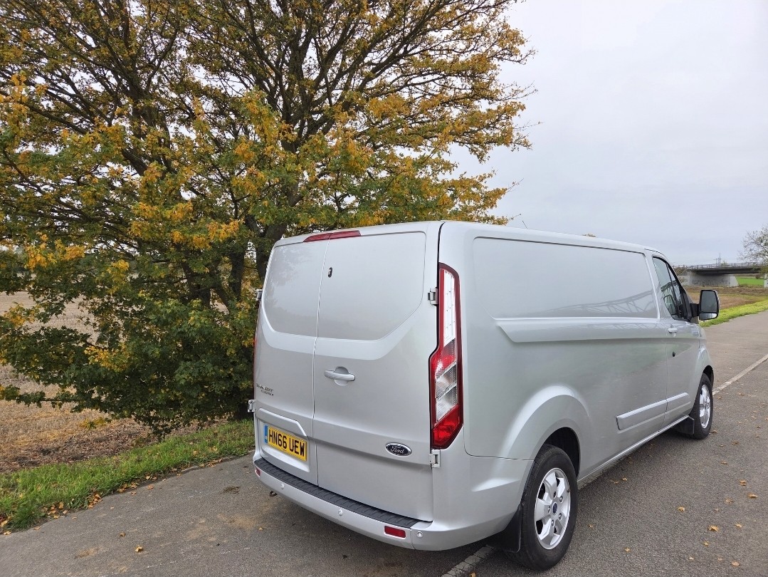 Used Ford Transit Custom 2016 for sale - 77465040: Photo 4