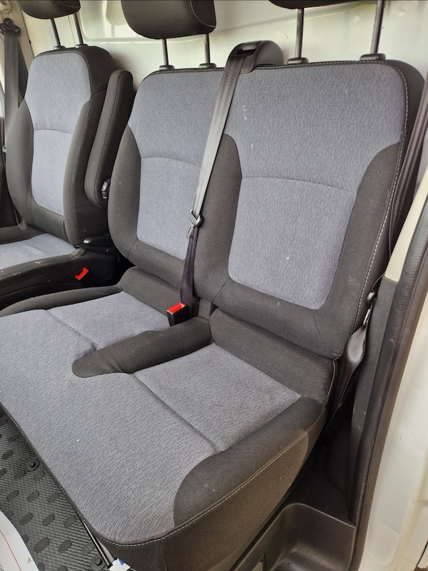 Used Vauxhall Vivaro 2016 for sale - 76134035: Photo 9