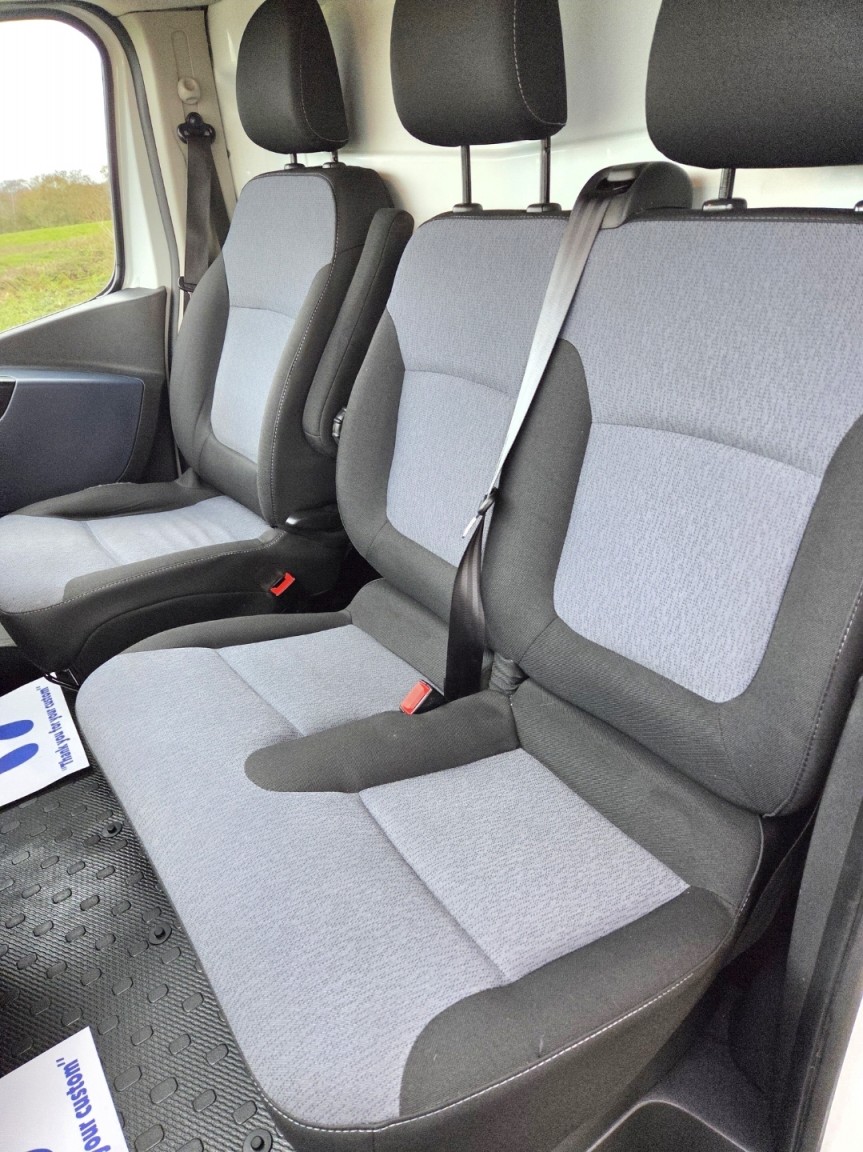 Used Vauxhall Vivaro 2018 for sale - 76666098: Photo 11