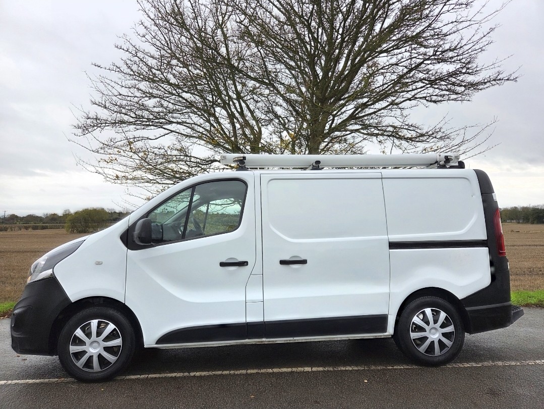 Used Vauxhall Vivaro 2018 for sale - 76666098: Photo 3