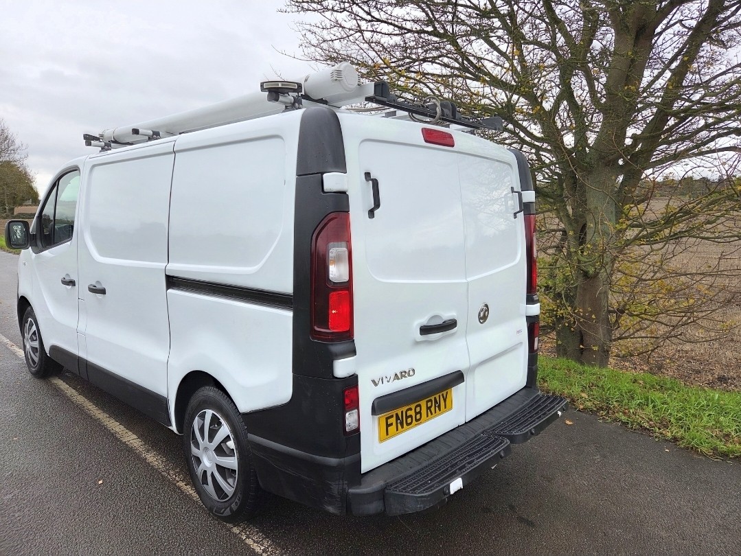 Used Vauxhall Vivaro 2018 for sale - 76666098: Photo 4
