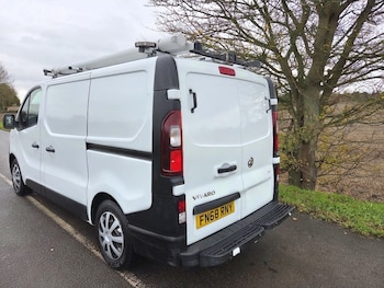 Used Vauxhall Vivaro 2018 for sale - 76666098: Photo