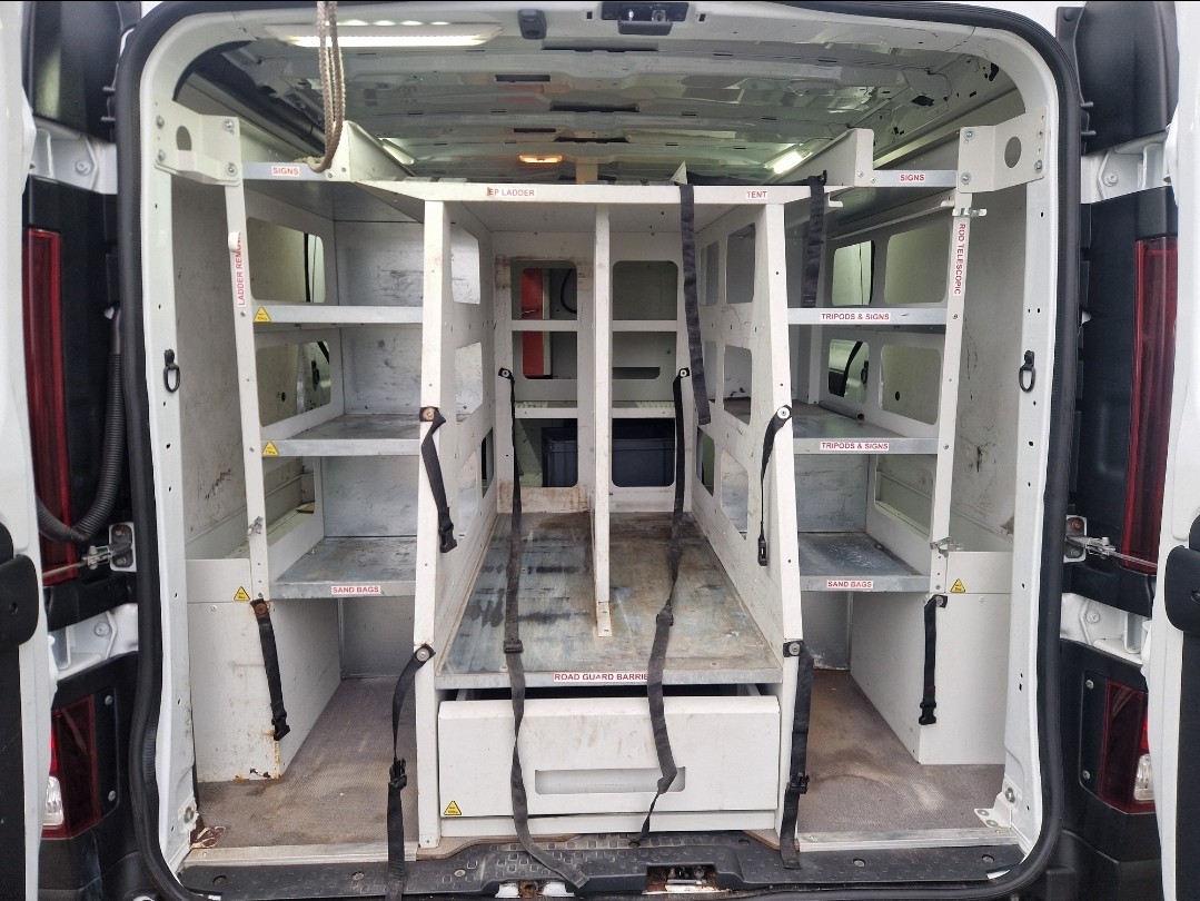 Used Vauxhall Vivaro 2016 for sale - 76330310: Photo 12