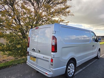 Used Vauxhall Vivaro 2016 for sale - 76412264: Photo