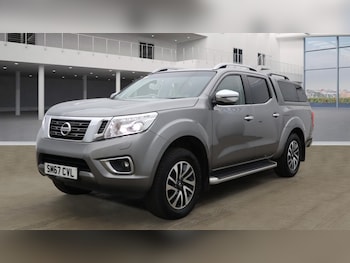 Used Nissan Navara 2017 for sale - 75815874: Photo