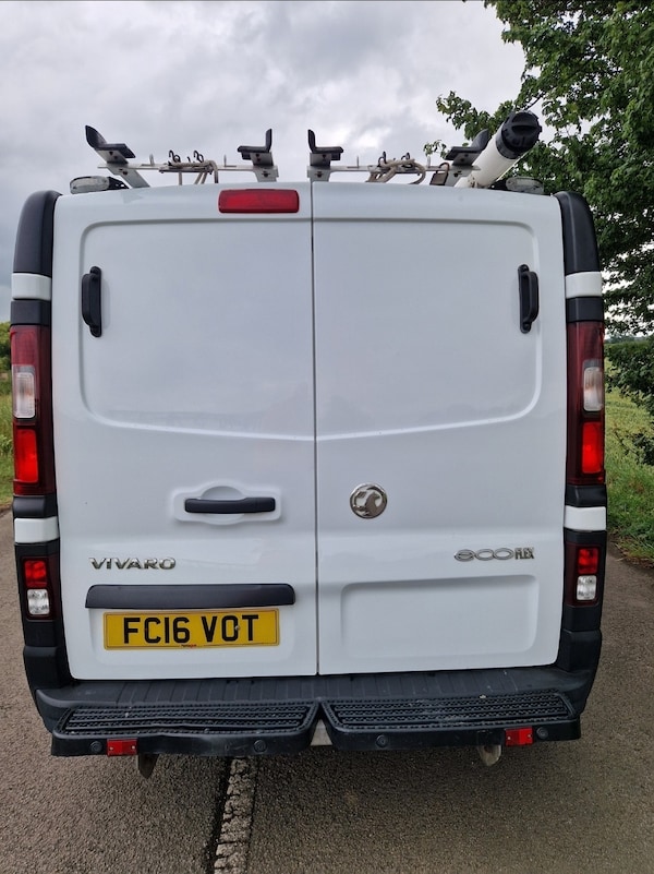 Used Vauxhall Vivaro 2016 for sale - 75025474: Photo 4