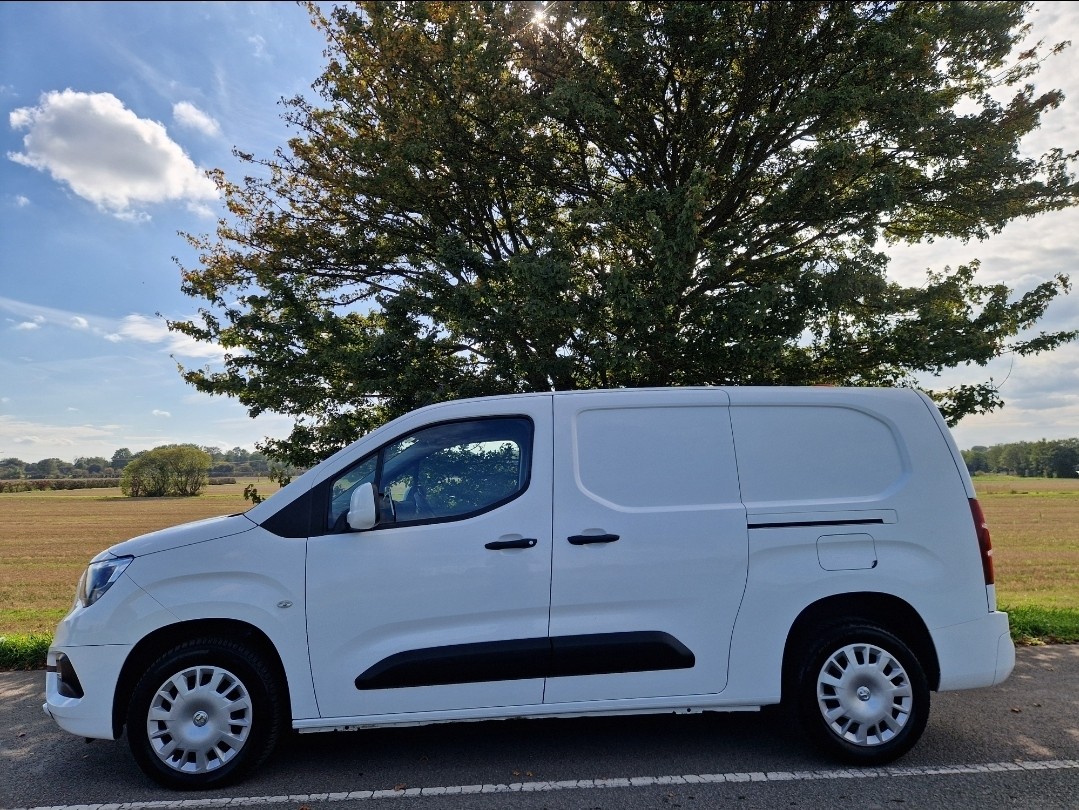 Used Vauxhall Combo 2021 for sale - 76330312: Photo 3