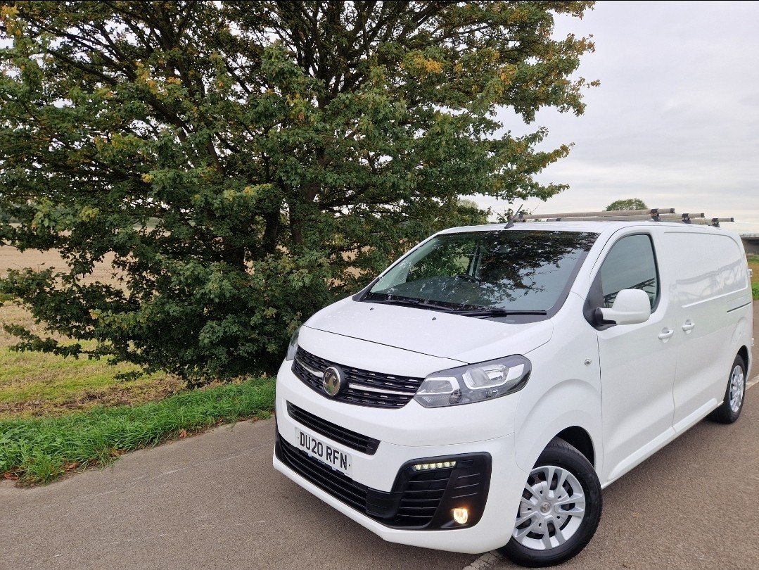 Used Vauxhall Vivaro 2020 for sale - 76330306: Photo 1