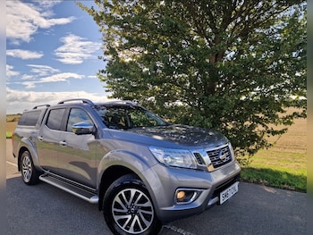 Nissan - Navara