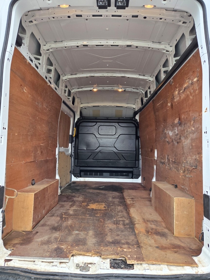 Used Ford Transit 2018 for sale - 76863927: Photo 14