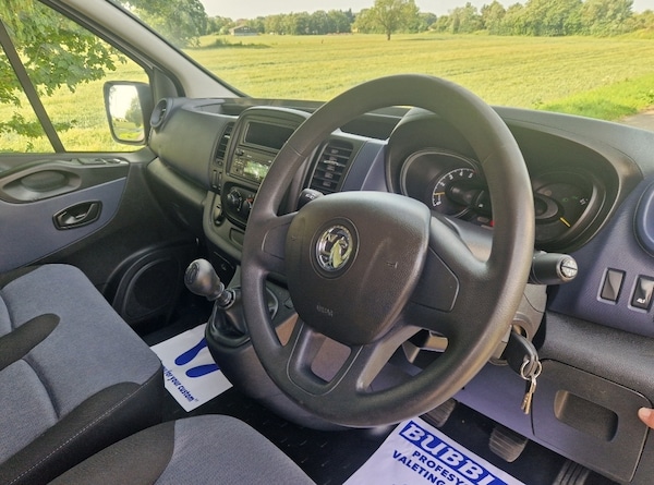 Used Vauxhall Vivaro 2016 for sale - 74938269: Photo 10