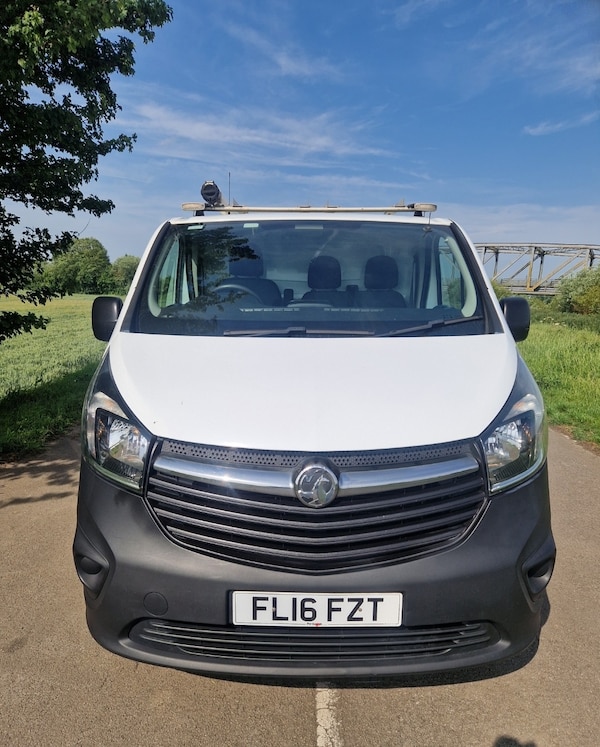 Used Vauxhall Vivaro 2016 for sale - 74938269: Photo 8