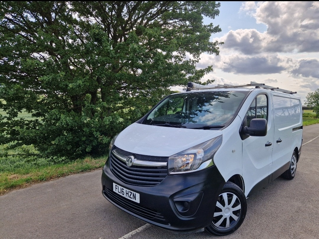 Used Vauxhall Vivaro 2016 for sale - 76378983: Photo 1