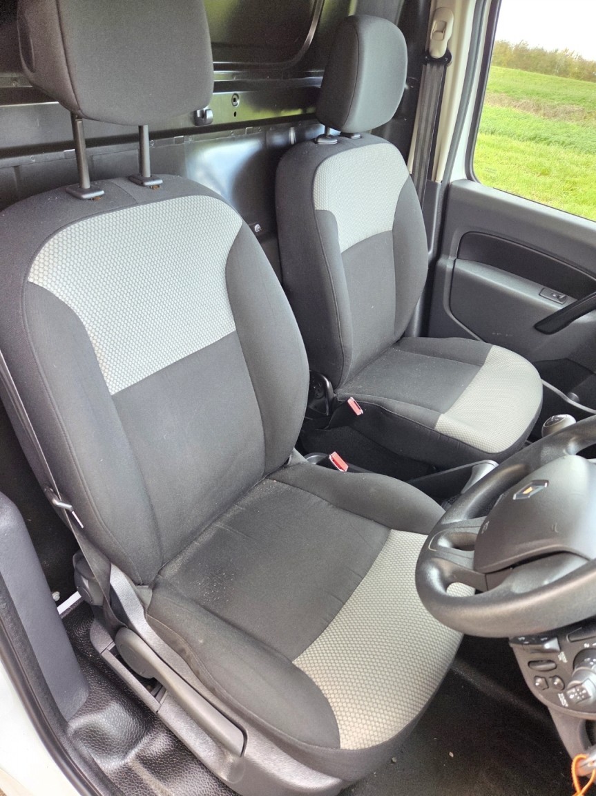 Used Renault Kangoo 2017 for sale - 76418350: Photo 11