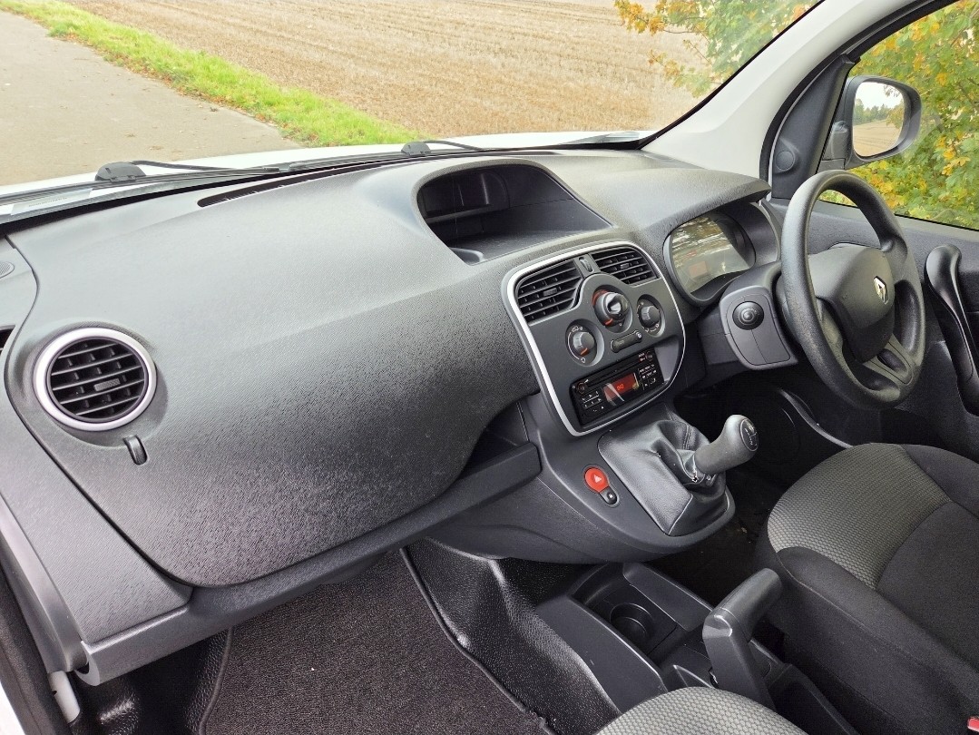 Used Renault Kangoo 2017 for sale - 76418350: Photo 9
