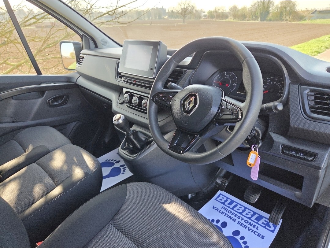Used Renault Trafic 2023 for sale - 77938209: Photo 10