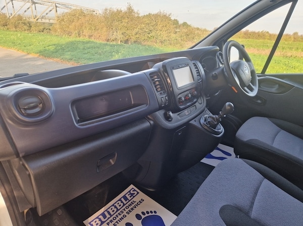 Used Vauxhall Vivaro 2019 for sale - 76293139: Photo 10