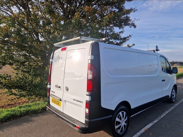 Used Vauxhall Vivaro 2019 for sale - 76293139: Photo 6