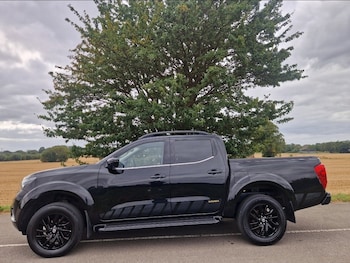 Used Nissan Navara 2019 for sale - 75602566: Photo