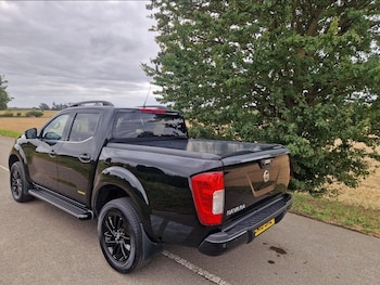Used Nissan Navara 2019 for sale - 75602566: Photo