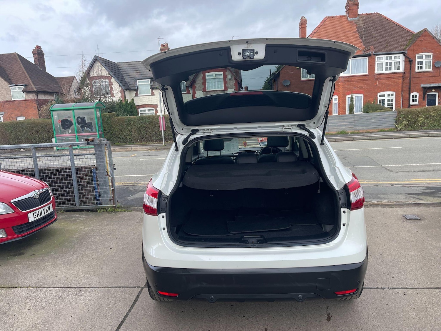 Used Nissan Qashqai 2014 for sale - 77645827: Photo 15