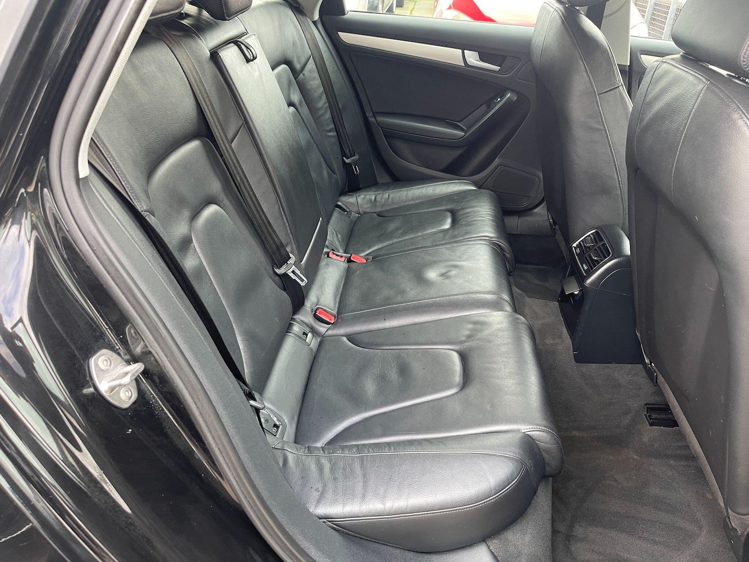 Used Audi A4 2014 for sale - 77670870: Photo 11