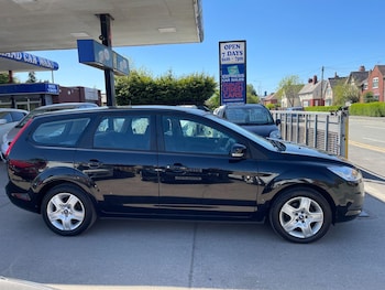 Used Ford Focus 2010 for sale - 78429175: Photo