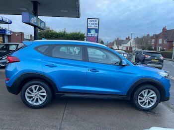 Used Hyundai TUCSON 2017 for sale - 77490079: Photo