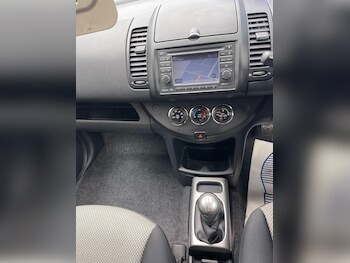 Used Nissan Note 2010 for sale - 77683998: Photo