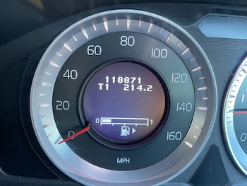 Used Volvo XC70 2011 for sale - 78383917: Photo