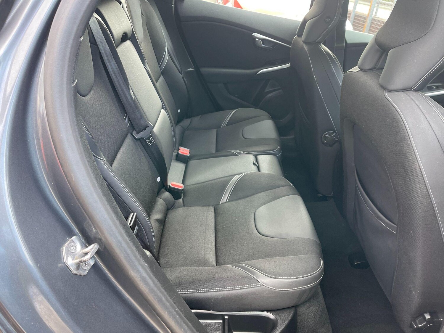 Used Volvo V40 for sale - 77490052: Photo 14