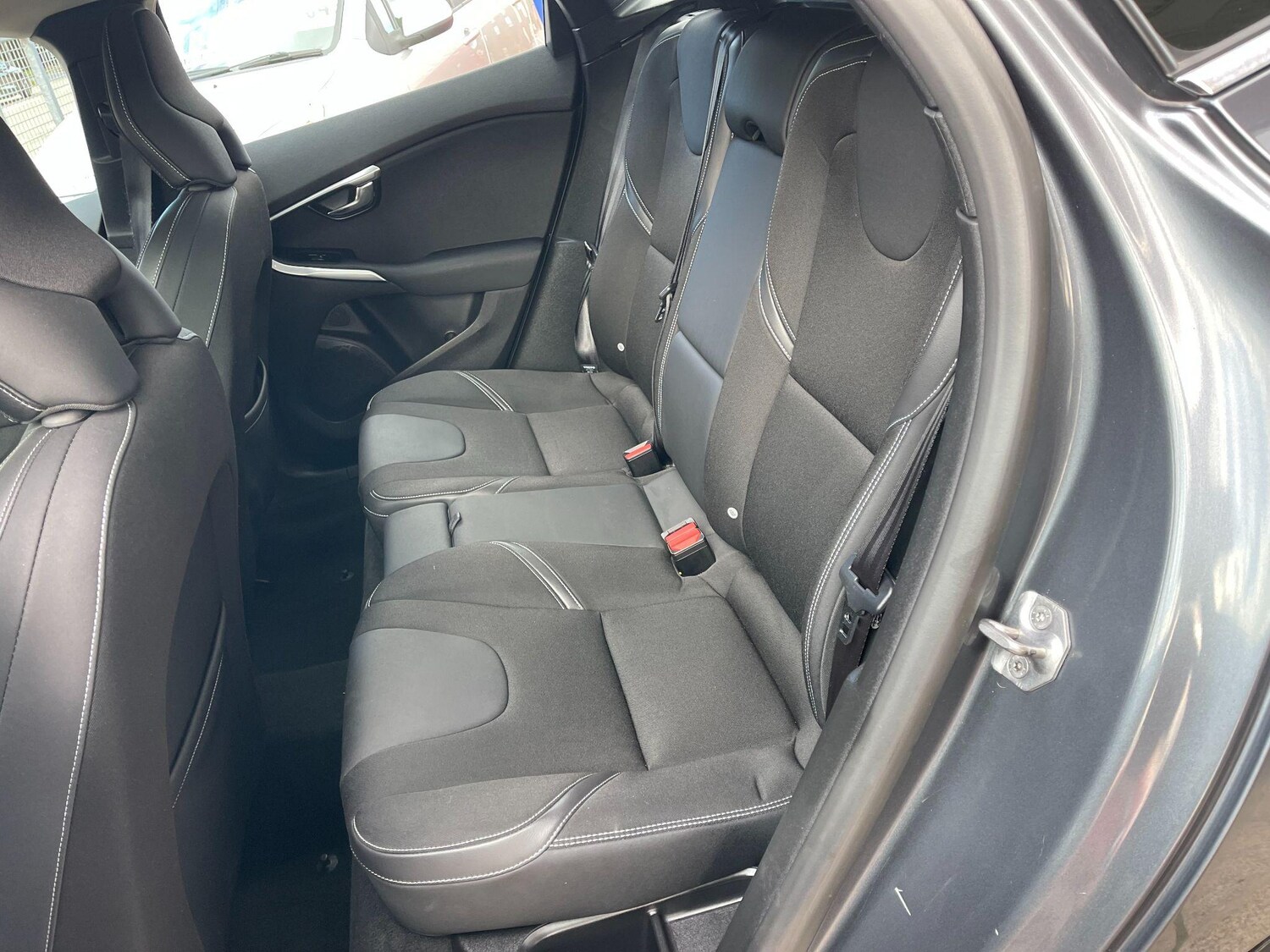 Used Volvo V40 for sale - 77490052: Photo 15