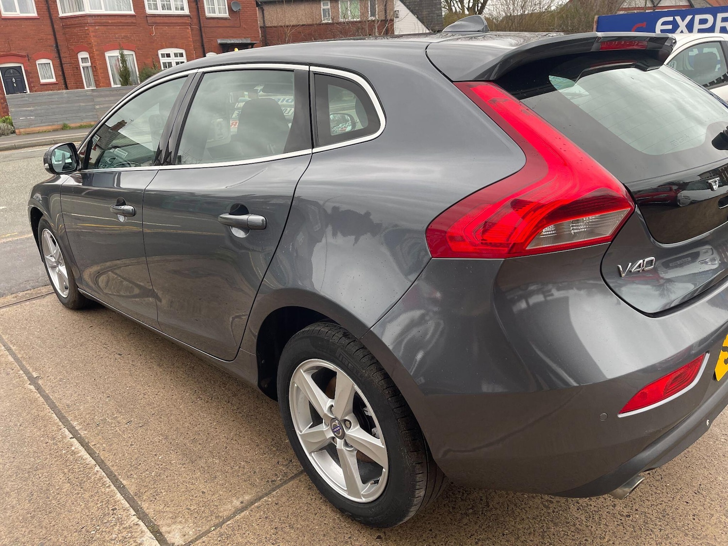 Used Volvo V40 for sale - 77490052: Photo 24