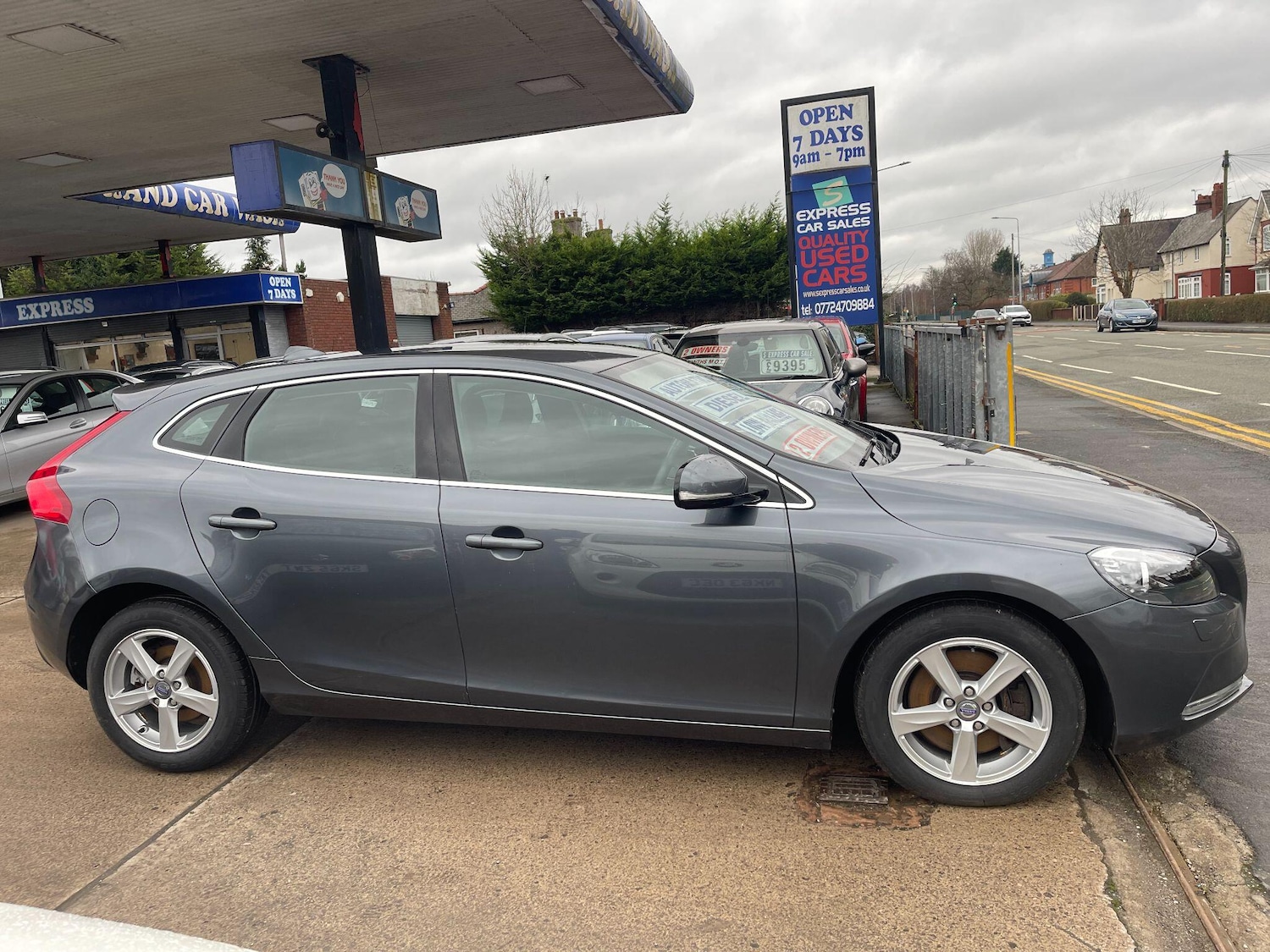 Used Volvo V40 for sale - 77490052: Photo 3