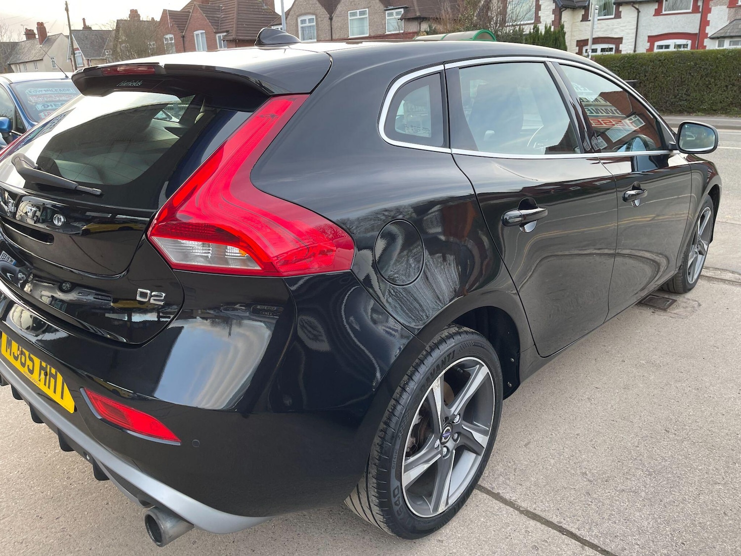 Used Volvo V40 2015 for sale - 77839608: Photo 17