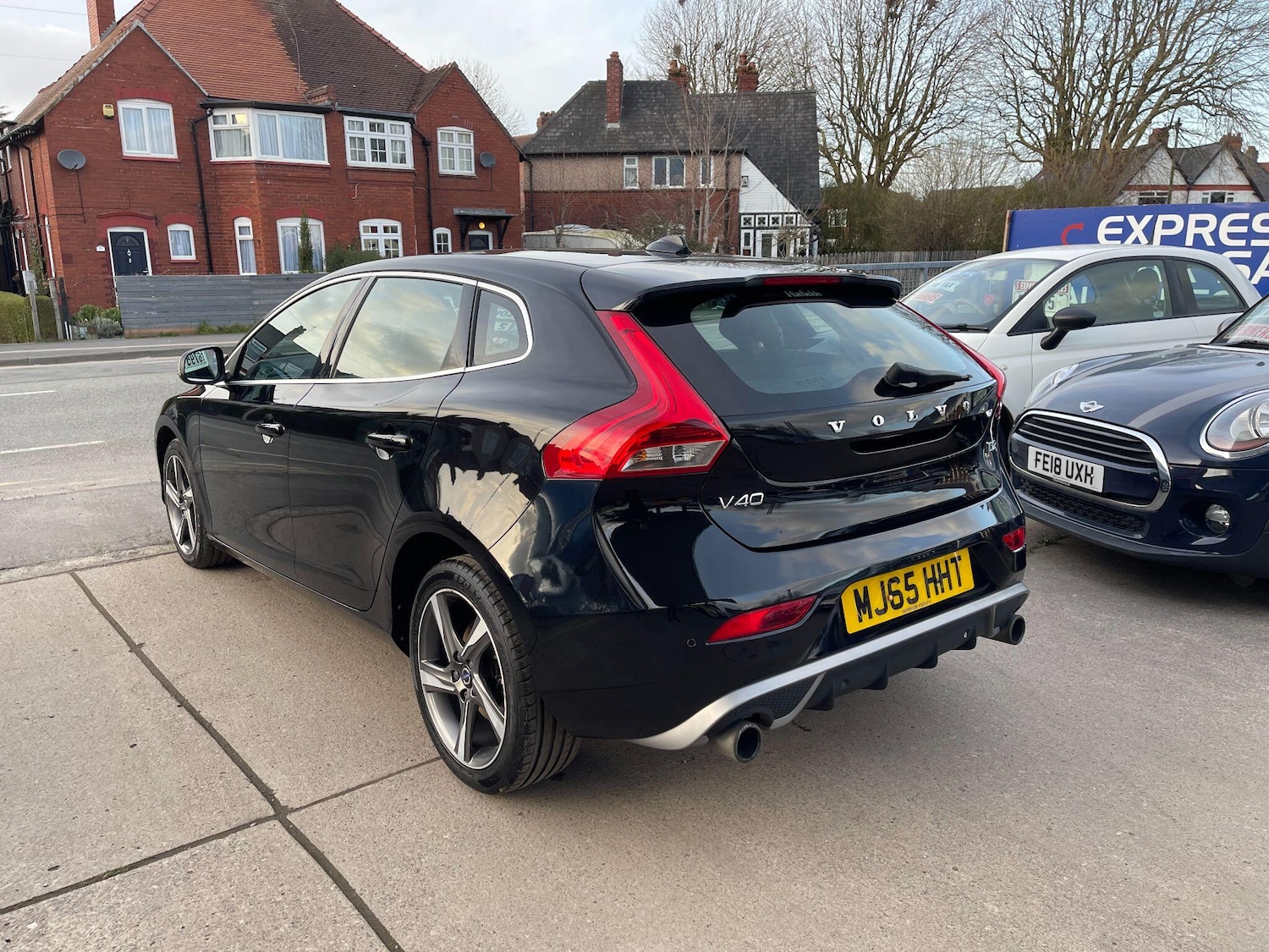 Used Volvo V40 2015 for sale - 77839608: Photo 5