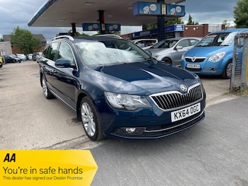Used Skoda Superb 2014 for sale - 78923412: Photo