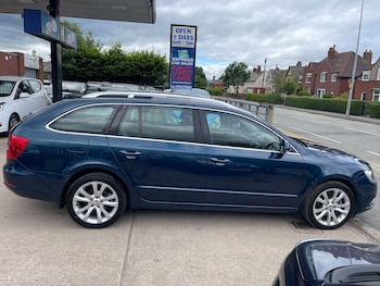 Used Skoda Superb 2014 for sale - 78923412: Photo